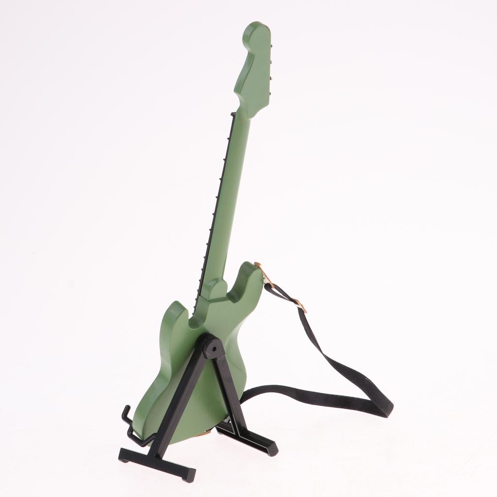 غيتار باس كهربائي مصغر مع حامل - مراجعة Action Figure Stand وسعره